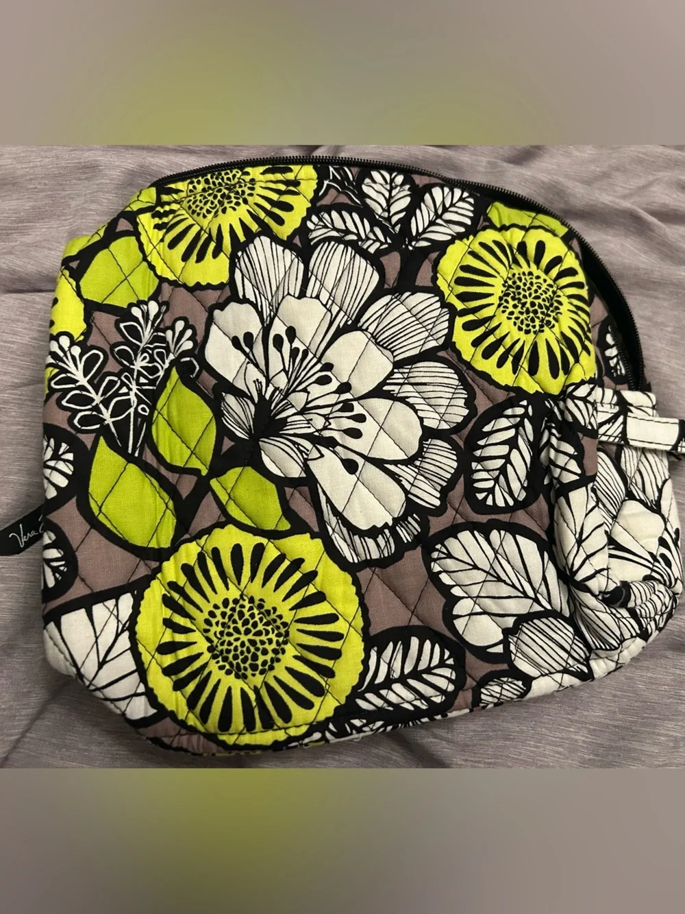 Vera Bradley gorgeous authentic